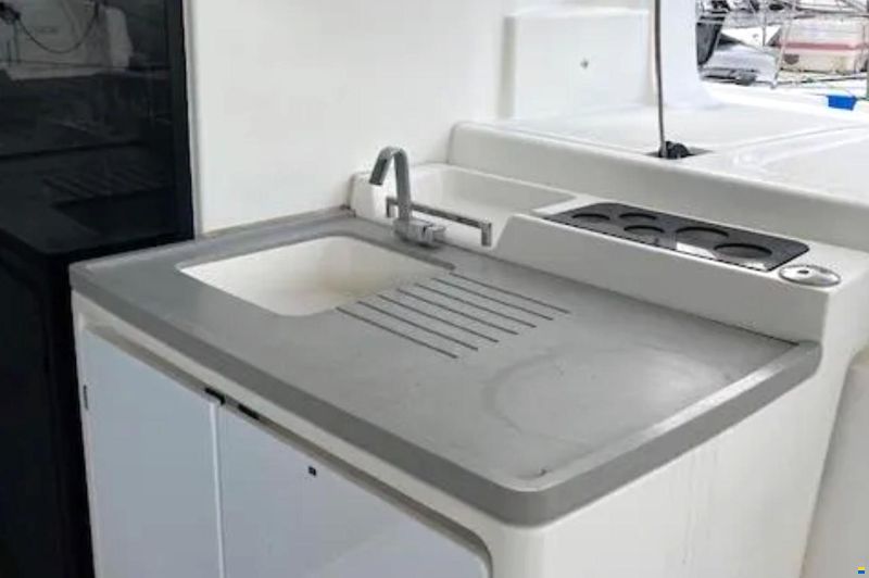 Lagoon 50