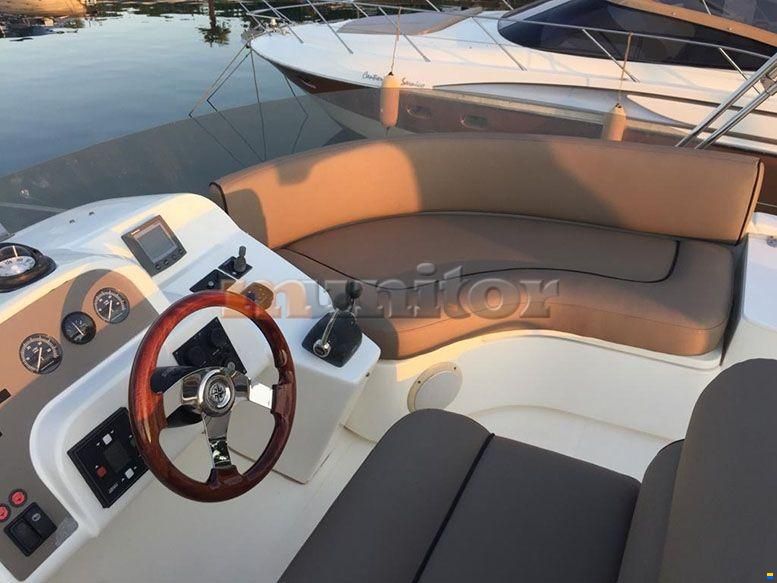 Sealine F37