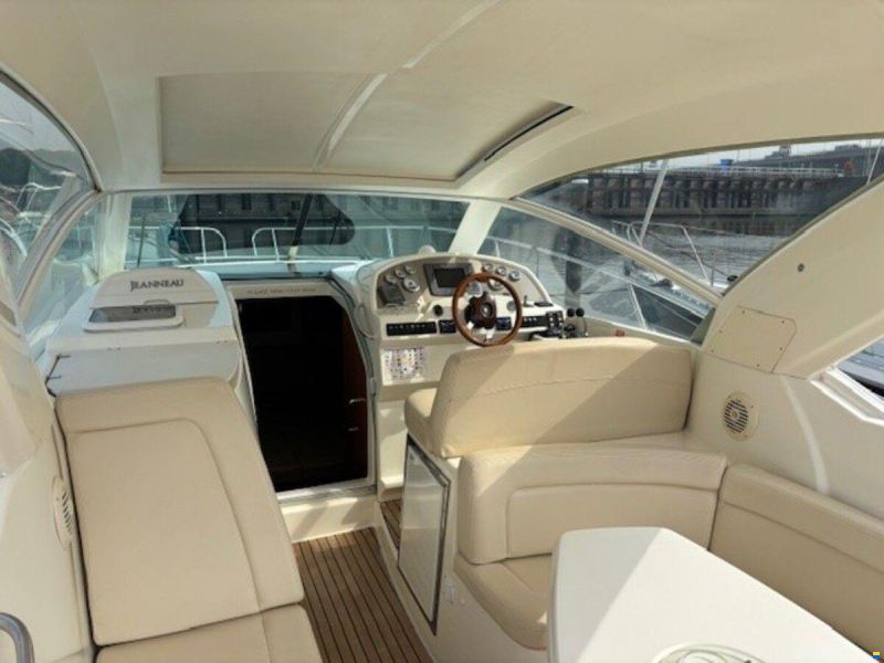 Jeanneau Prestige 30S