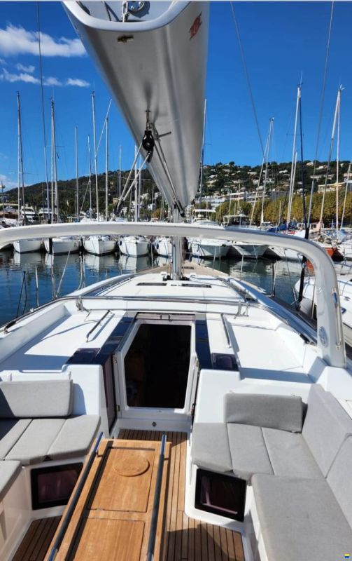 Beneteau Oceanis 55.1