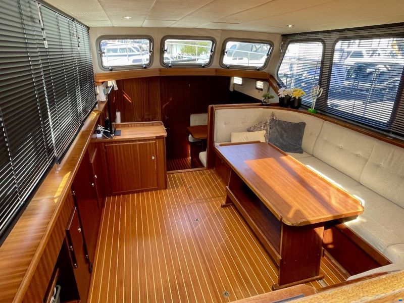 Privateer 37 Hybride