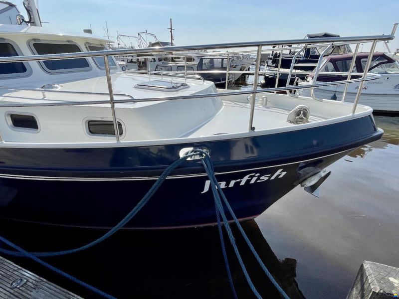 Privateer 37 Hybride