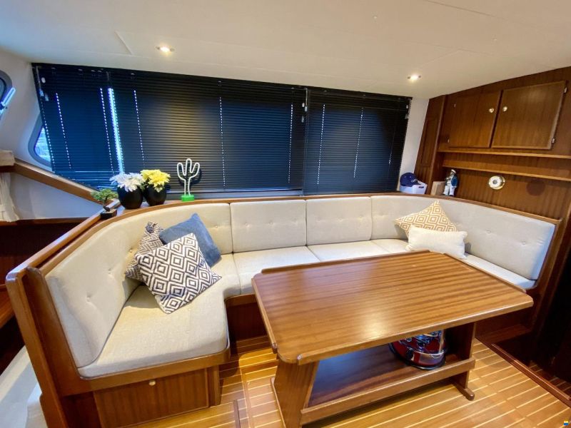 Privateer 37 Hybride