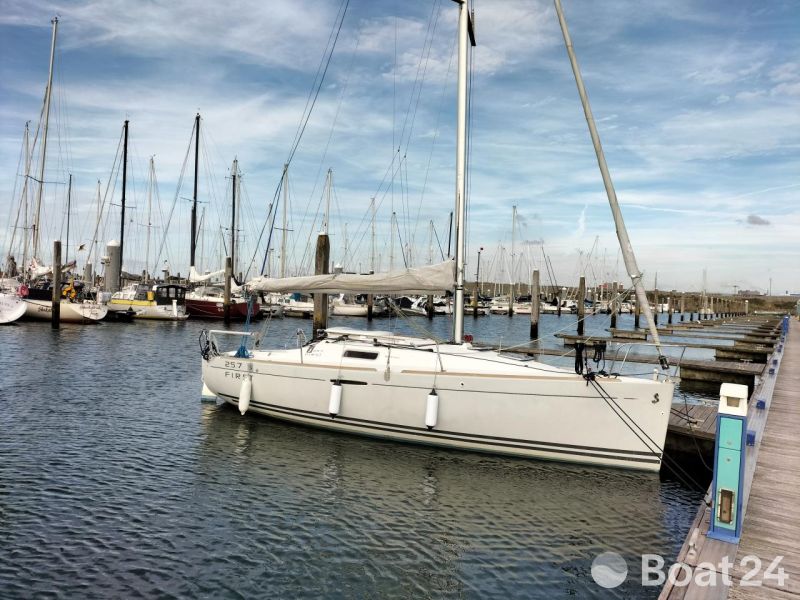 Beneteau First 25.7