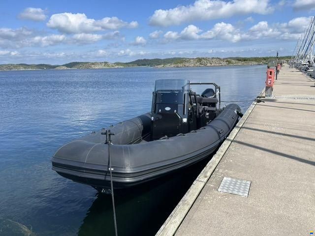 Brig Inflatable Boats 26 Navigator
