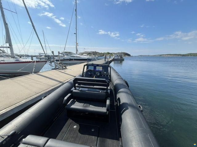 Brig Inflatable Boats 26 Navigator