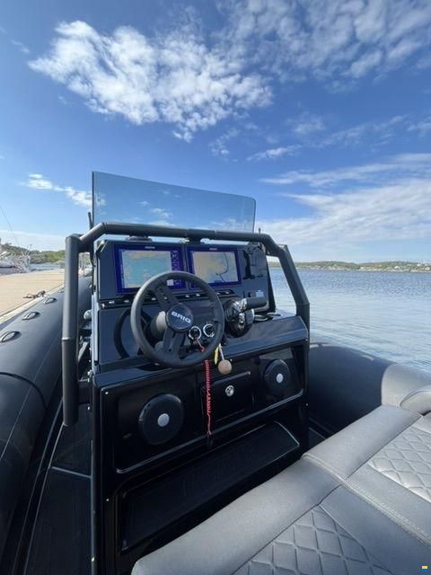 Brig Inflatable Boats 26 Navigator