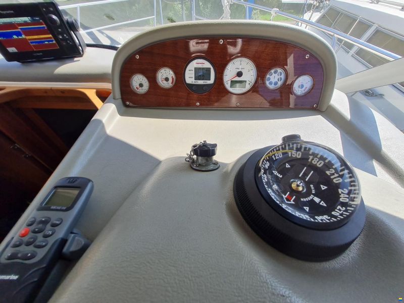 Nimbus 340 Commander