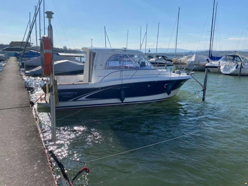 Beneteau Antares 760