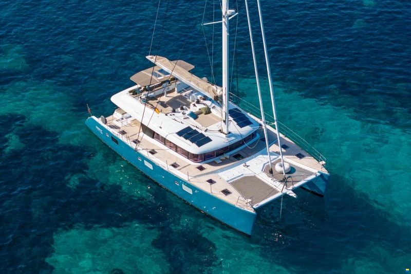 Lagoon 620