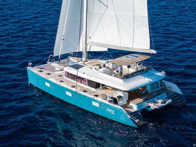 Lagoon 620