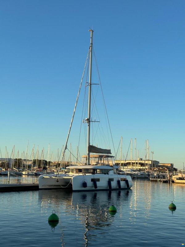 Lagoon 46