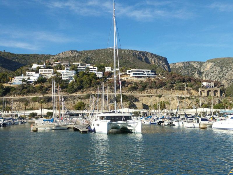 Lagoon 46