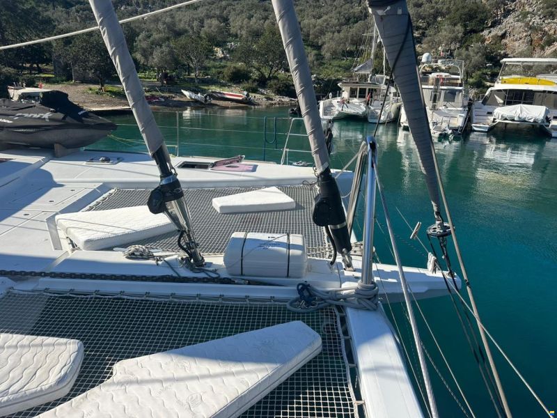 Lagoon 620