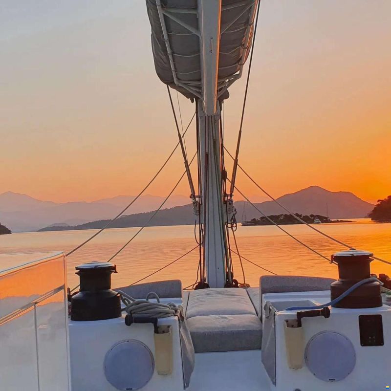 Lagoon 620