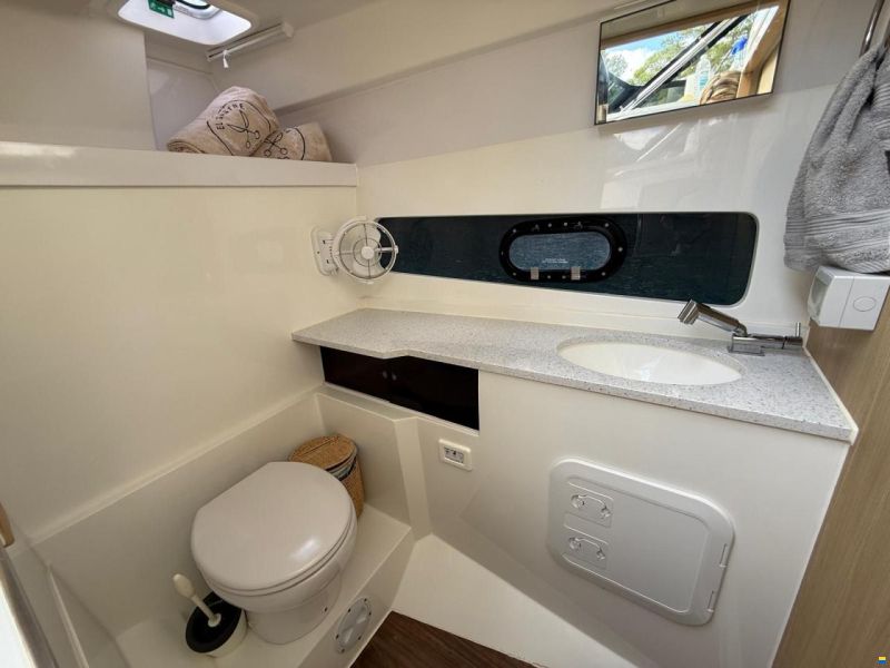 AQUILA 32 Sport