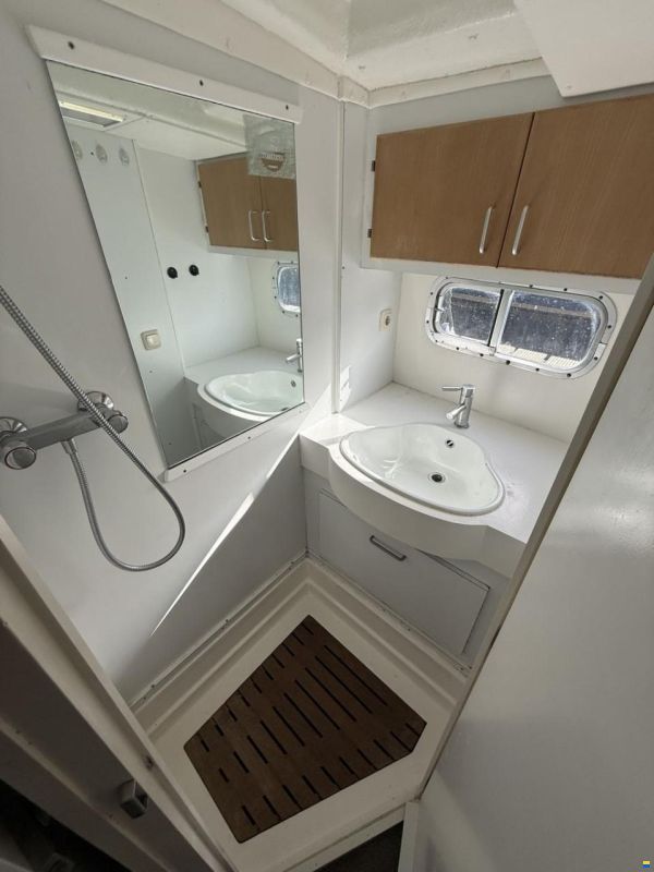 Broom Continental 37