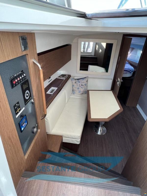 Beneteau GT 40