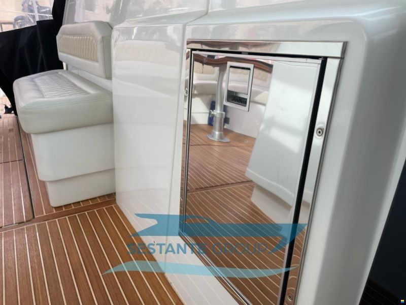 Beneteau GT 40