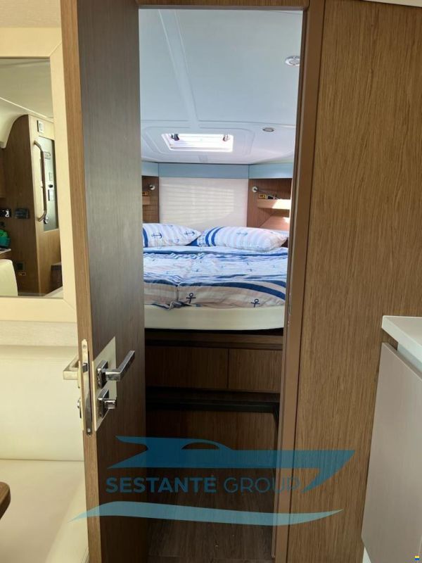Beneteau GT 40