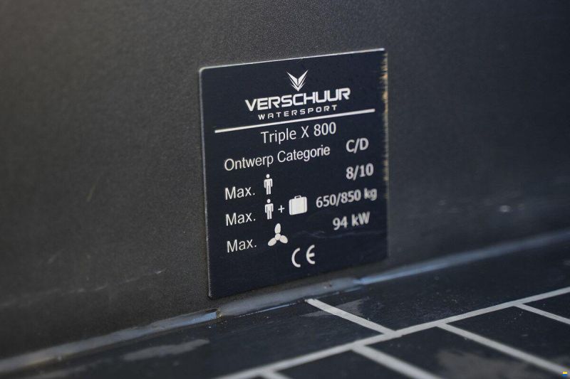 Triple X 800