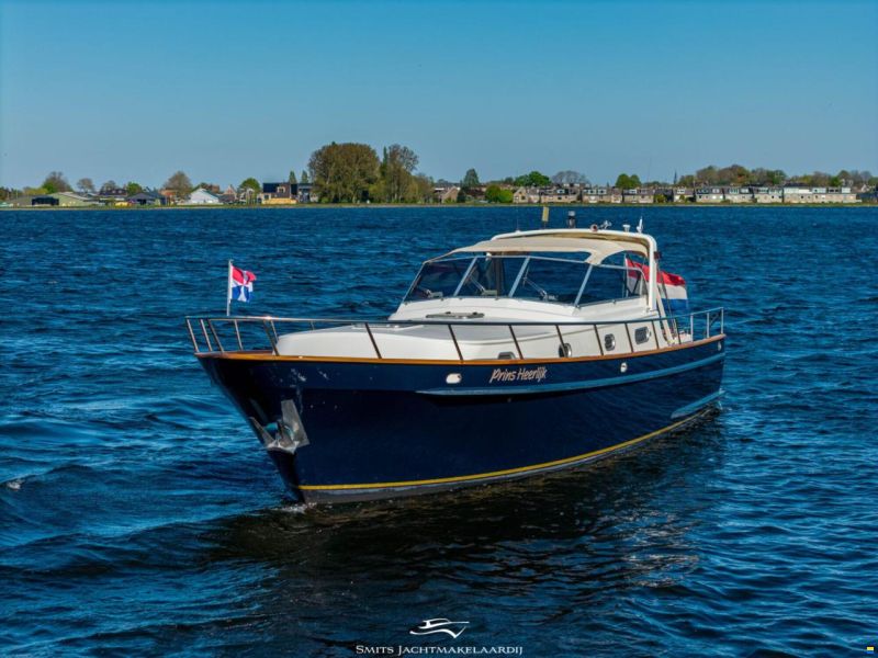 Tryvia 1100 OK Cabrio Spiegeldeur