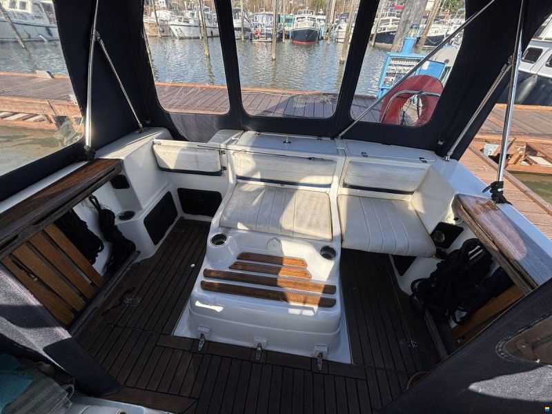 Campion 672 Explorer