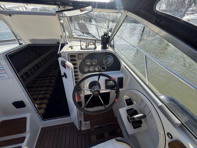 Campion 672 Explorer