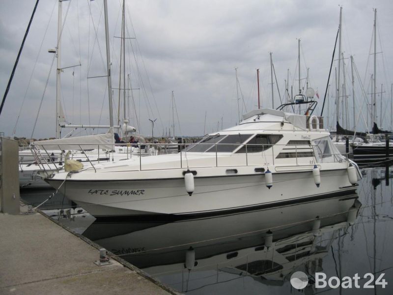 Powles 38 Super