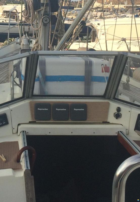 Contest 38s Ketch