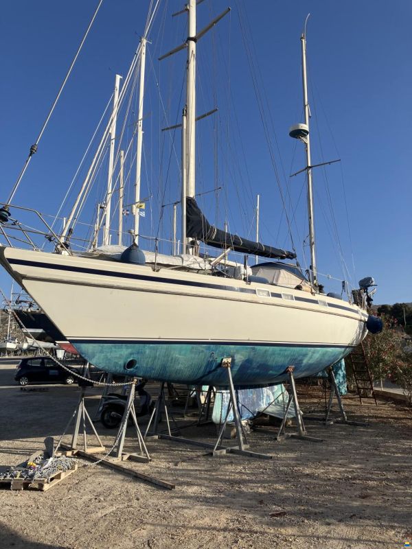 Contest 38s Ketch