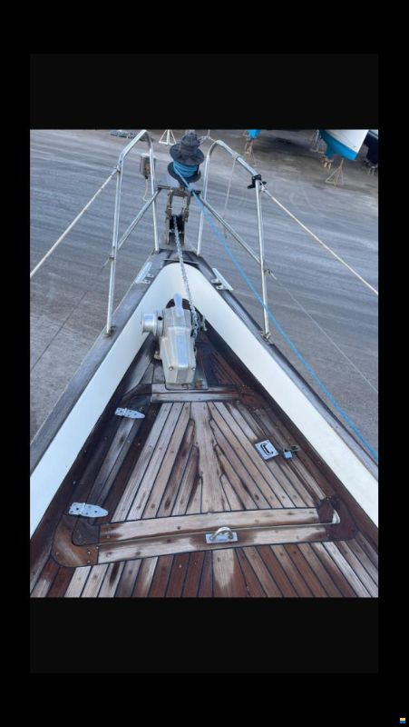 Contest 38s Ketch