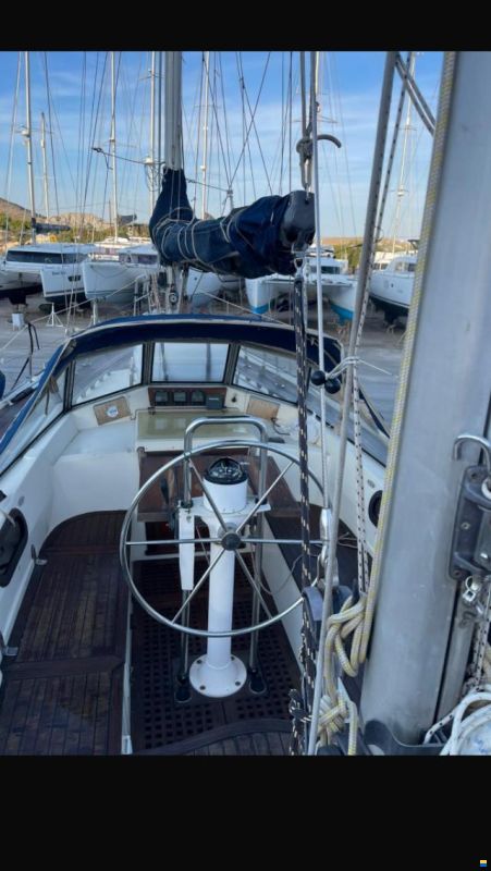 Contest 38s Ketch