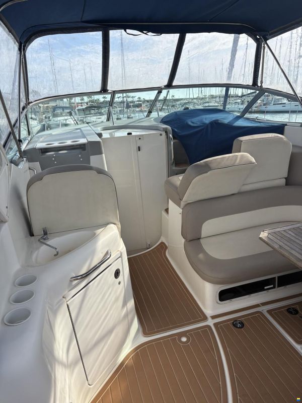 Bayliner 305
