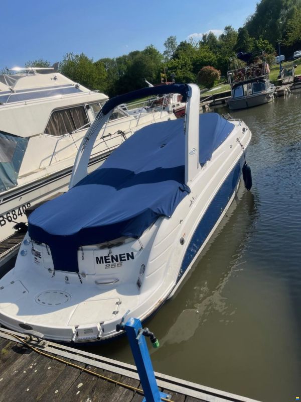 Chaparral 255 SSI