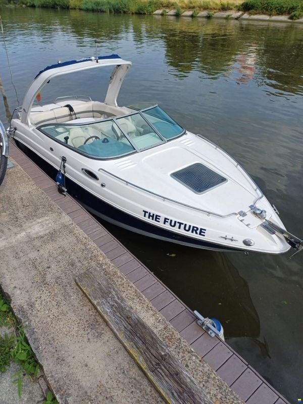 Chaparral 255 SSI