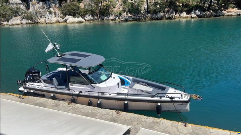 Axopar 28 T-Top