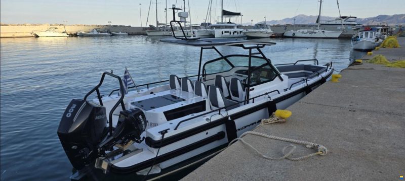 Axopar 28 T-Top