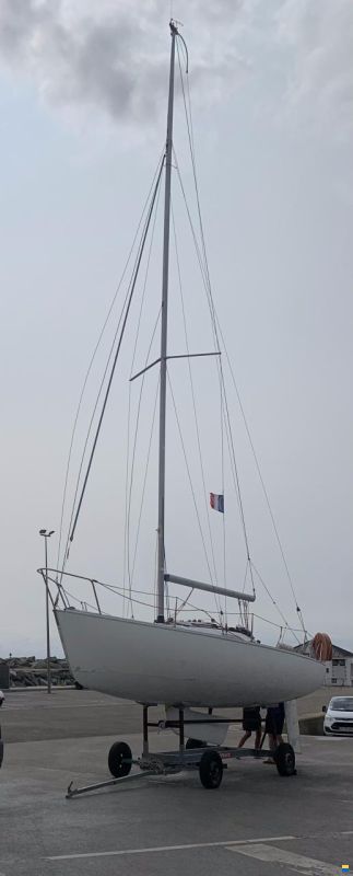 Beneteau First Class 8