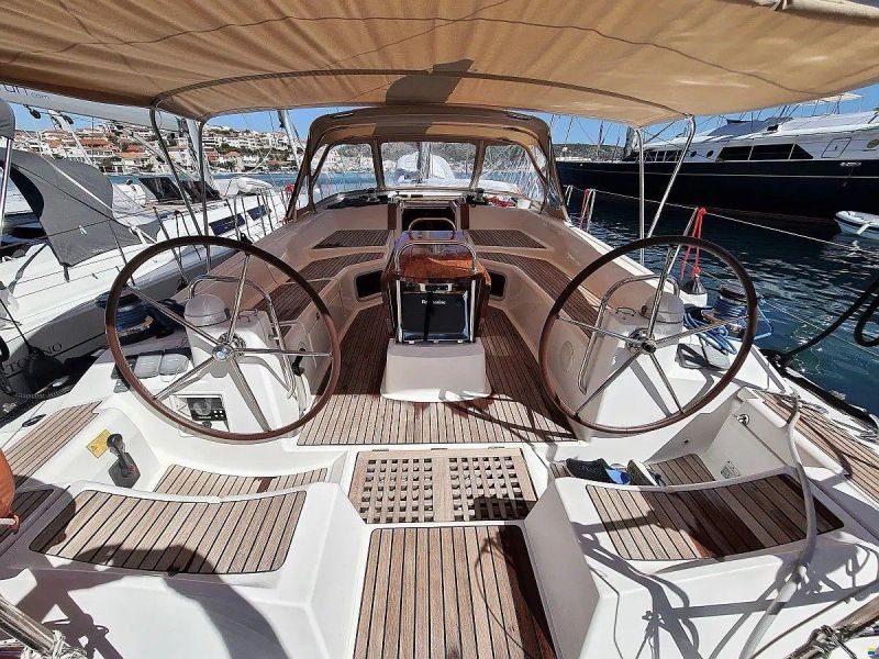 Jeanneau 53