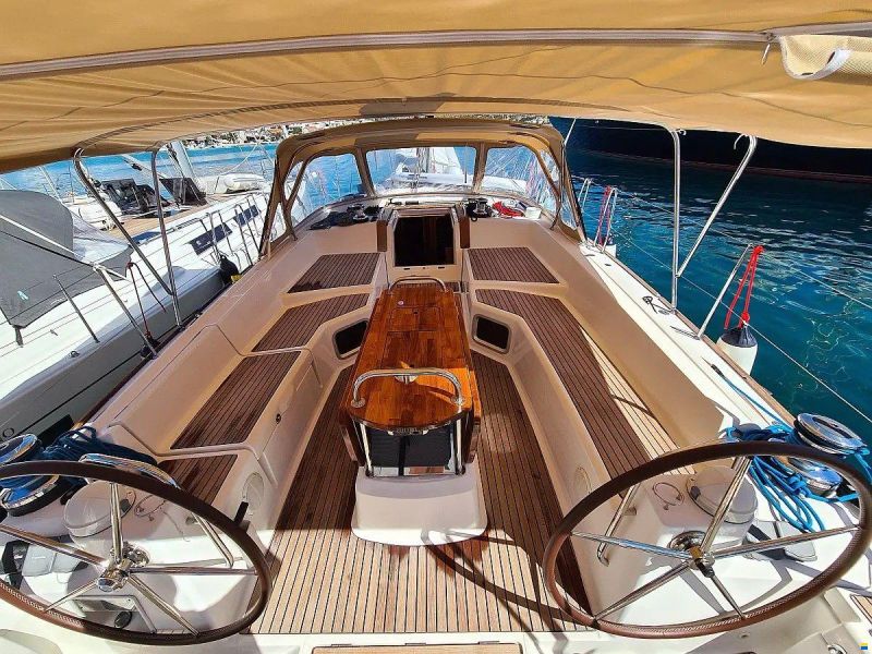 Jeanneau 53