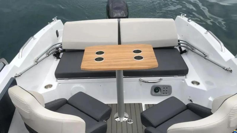 Bella 500 Bowrider