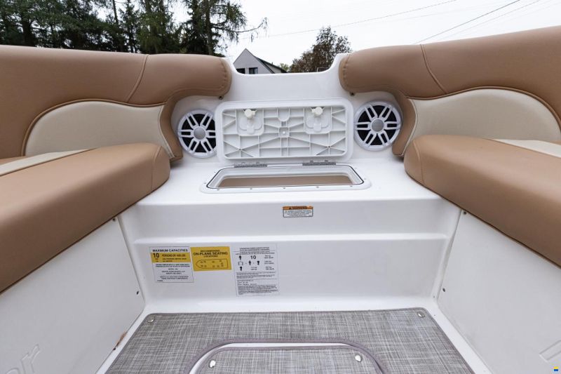 Nautic Star 203DC
