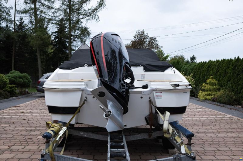 Nautic Star 203DC
