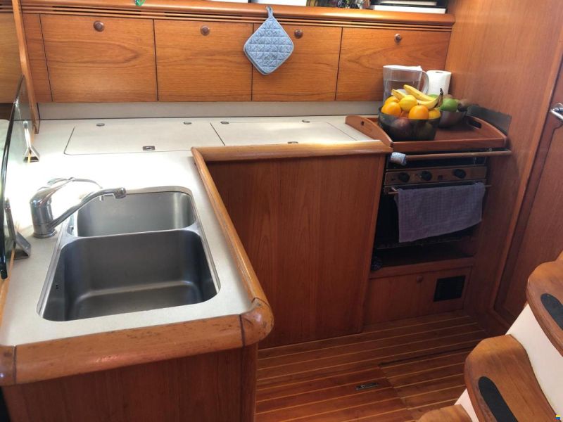 Jeanneau Sun Odyssey 43