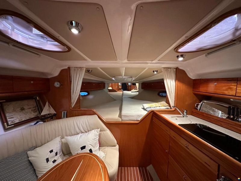Bavaria 32 HT Sport
