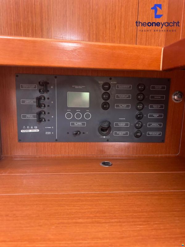 Beneteau Oceanis 34 Limited Edition