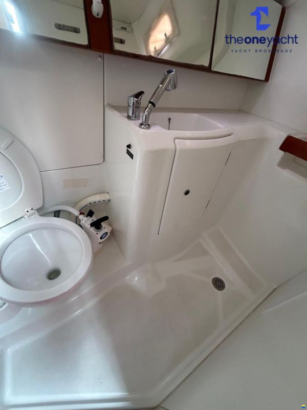 Beneteau Oceanis 34 Limited Edition