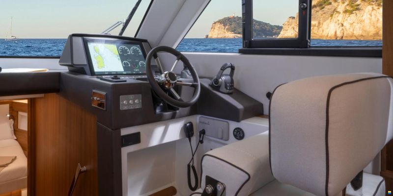 Solaris Power 48 Coupe