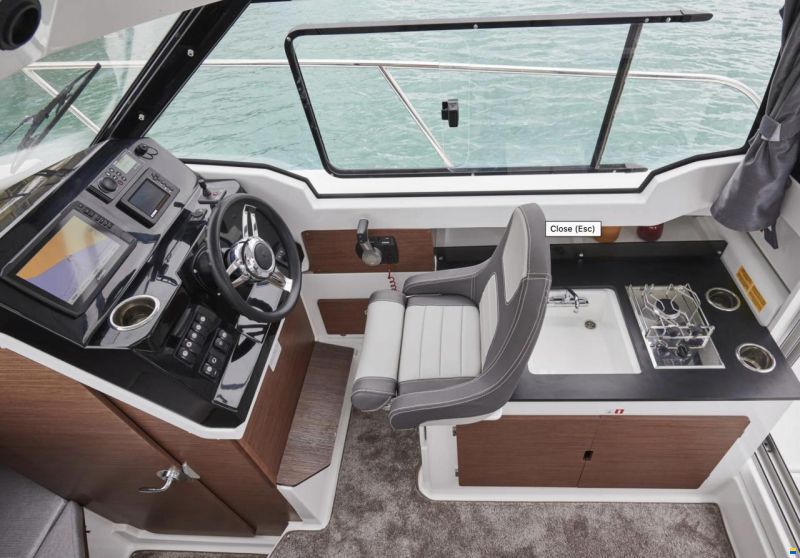 Jeanneau Merry Fisher 795